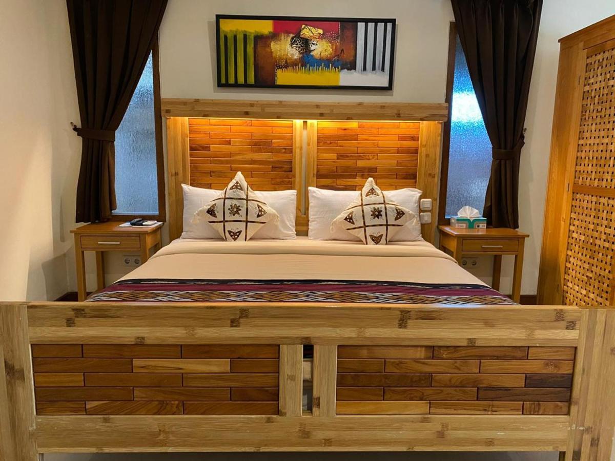 Jepara Marina Beach Bungalows Extérieur photo