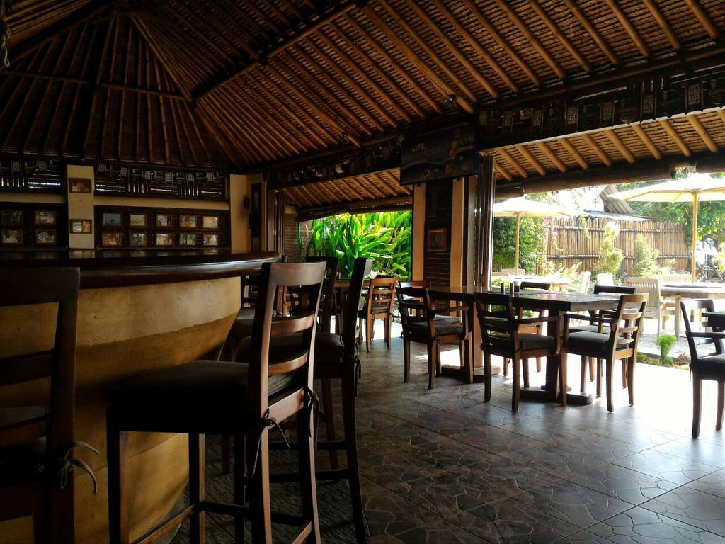 Jepara Marina Beach Bungalows Extérieur photo